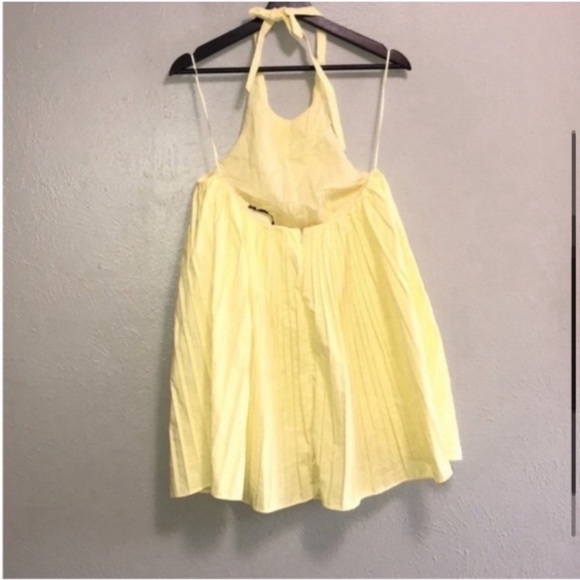 Zara pleated dress - Picture 4 of 5